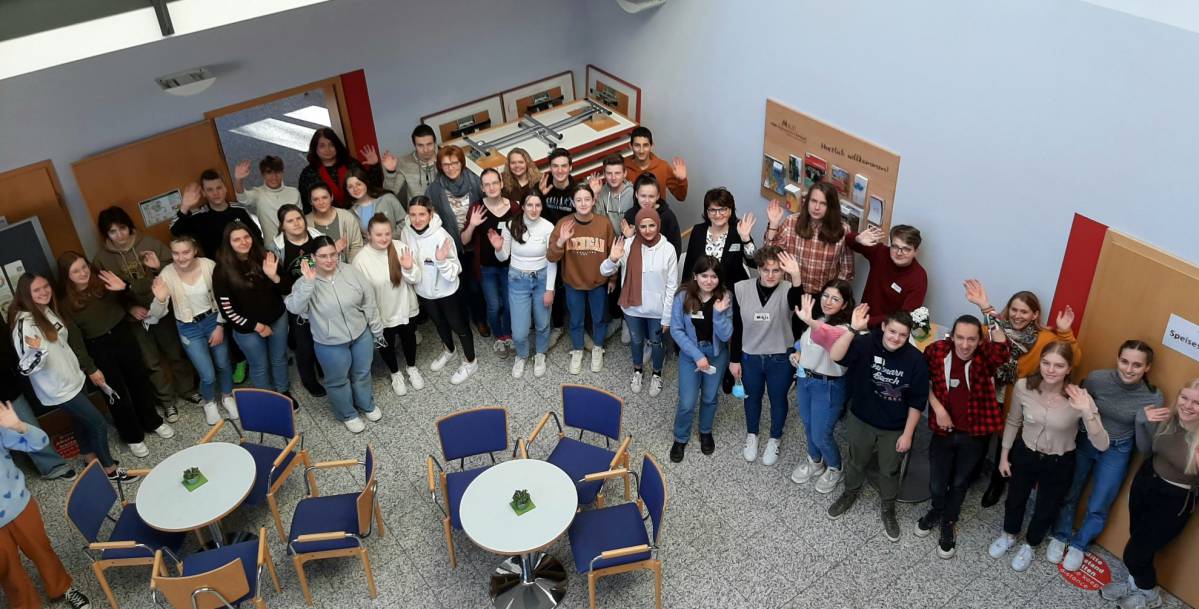 Schülerinnenkongress Barbara-Schadeberg-Stiftung - Gruppenfoto Teilnehmerinnen